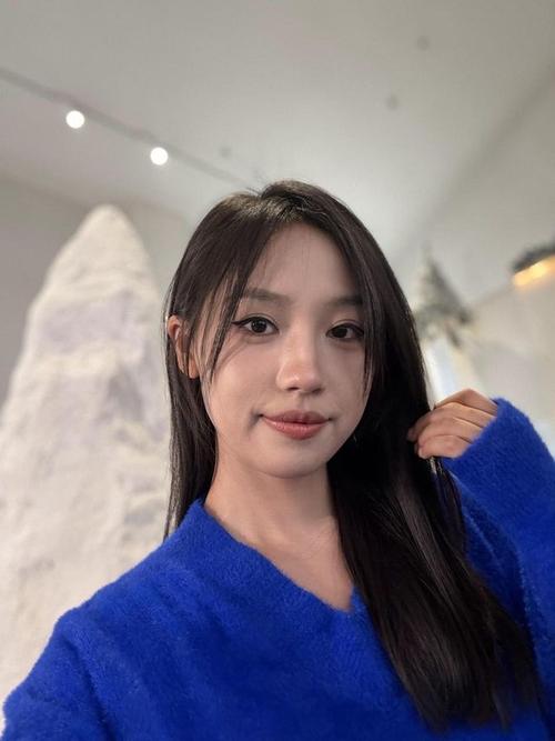 蜜桃影院阴色的相关介绍