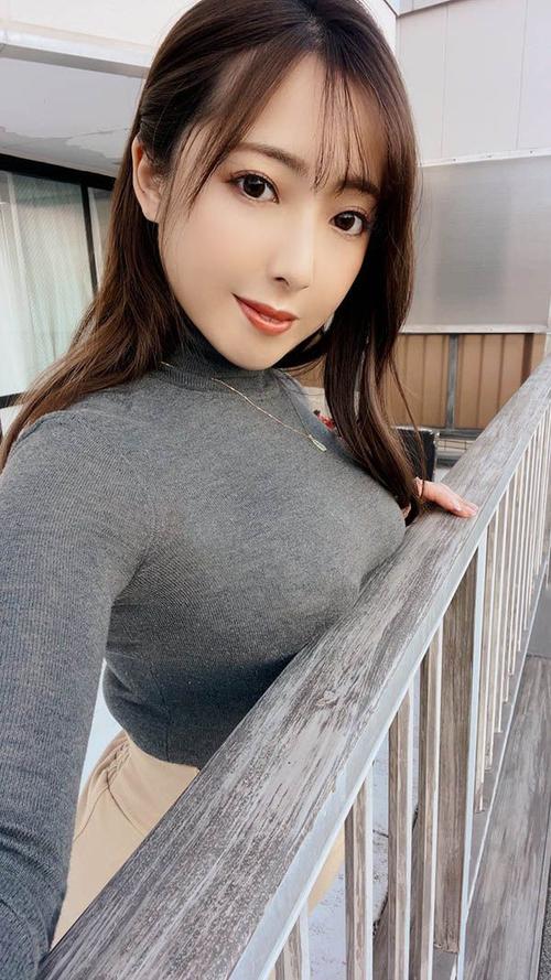 色婷婷国产精品自拍的相关介绍