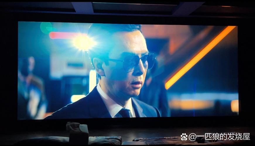 安吉丽娜朱莉毛片的相关介绍