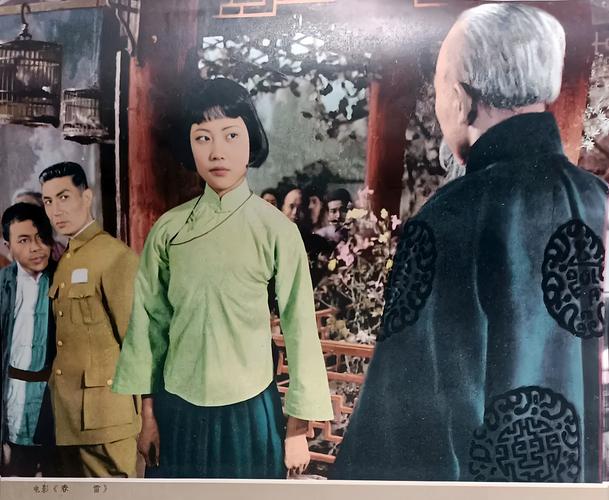 少妇hh的相关介绍