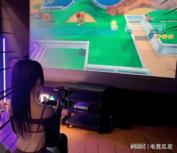 秘书丰满大乳奶白秘书的相关介绍