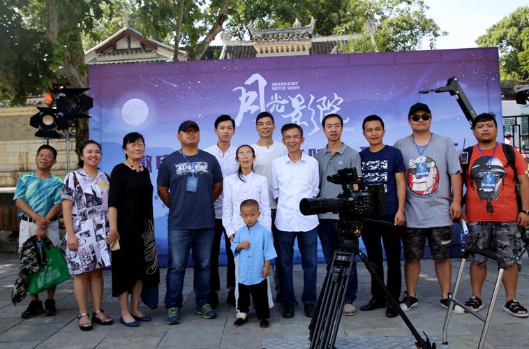 老师与学生啪啪啪的相关介绍