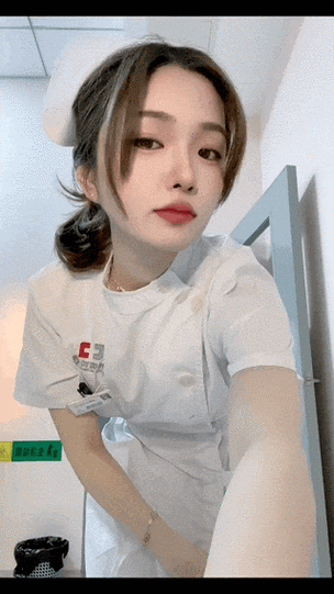 伊人久久大香线蕉av影院的相关介绍