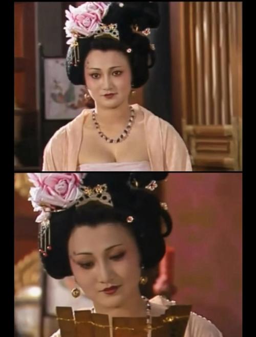 美女老师趴下让我操.的相关介绍