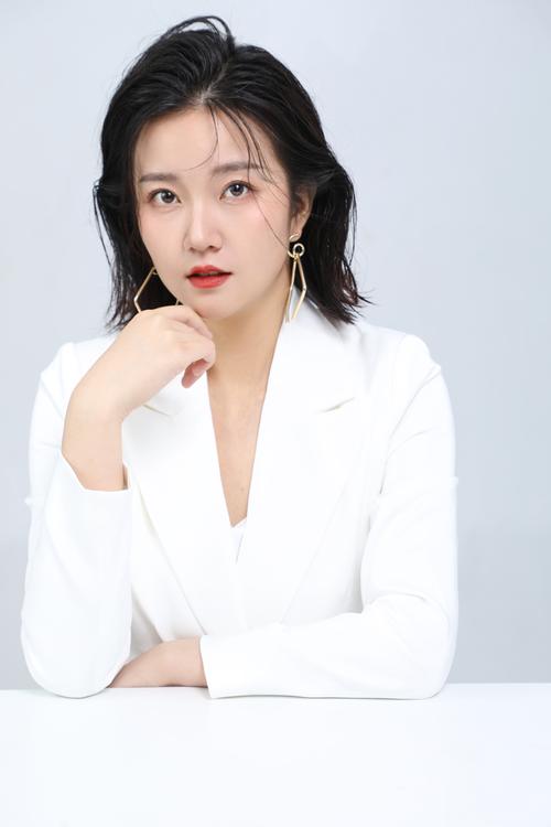 午夜寂寞影院的相关介绍