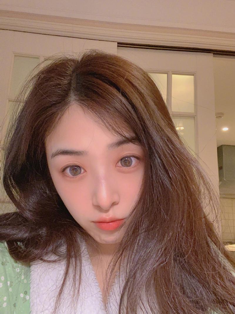 欧美老熟妇免费乱又伦的相关介绍