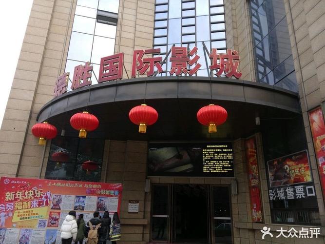 女生下面一直有黄色分泌物的相关介绍