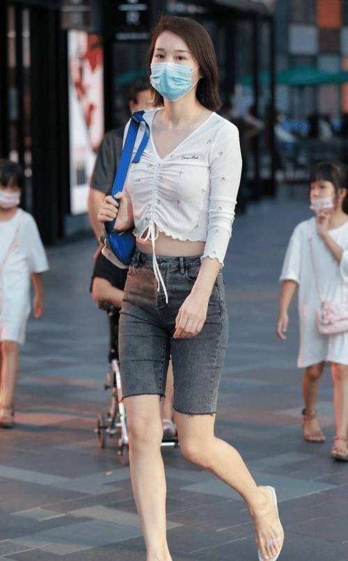 人妻被艹小说的相关介绍