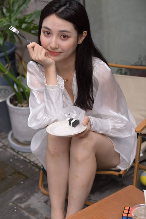 人妻精品猛烈进入的相关介绍