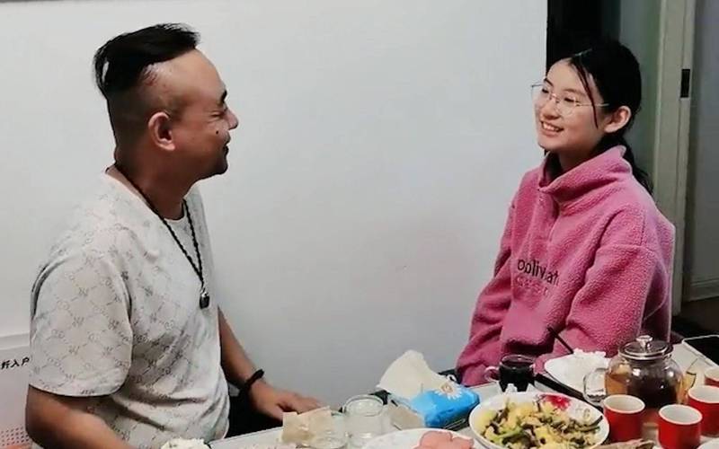 舔白浆视频的相关介绍