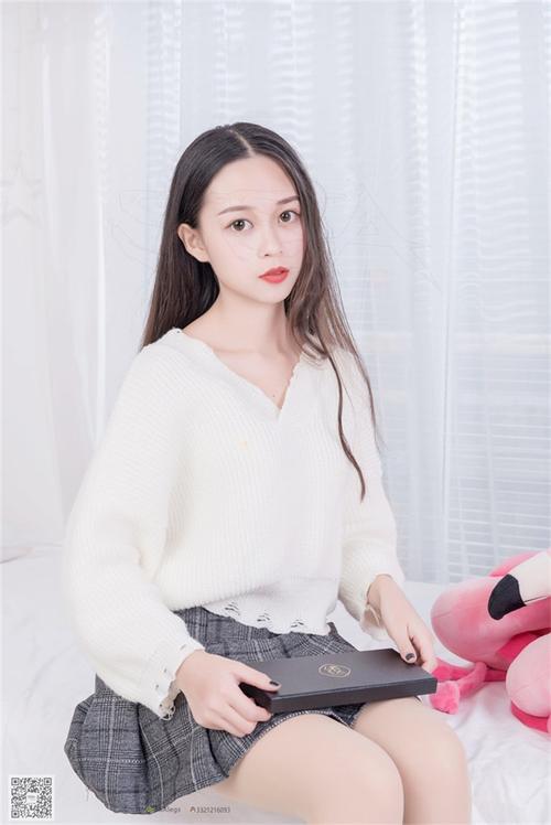 亲的秘书大奶子好舒服搞得好爽啊啊的相关介绍