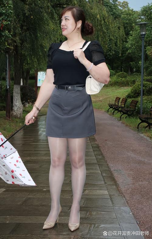 熟妇avwww的相关介绍