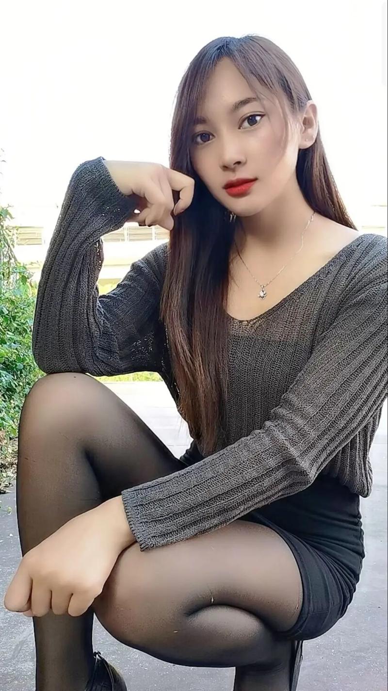 欧美老熟妇ⅹxx的相关介绍