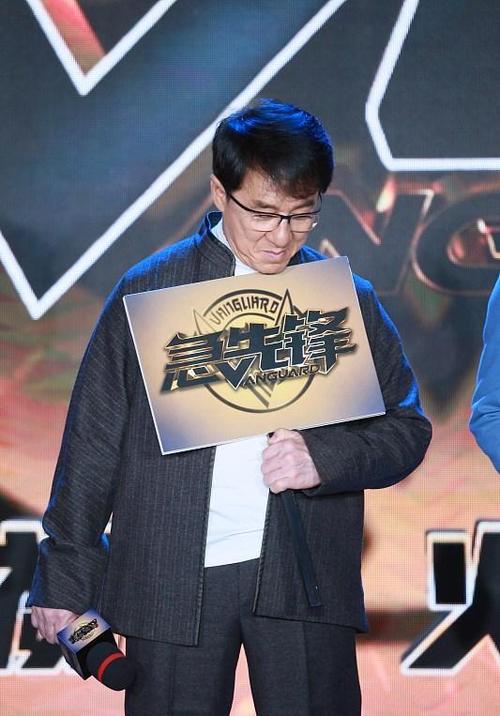 星际双性被脔日常h宫交的相关介绍