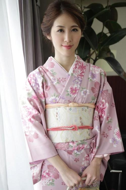 日本a级精油按摩的相关介绍