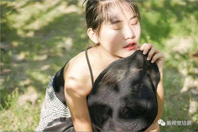 亚洲 激情 久久的相关介绍
