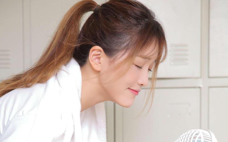 亚洲成人久久激情的相关介绍