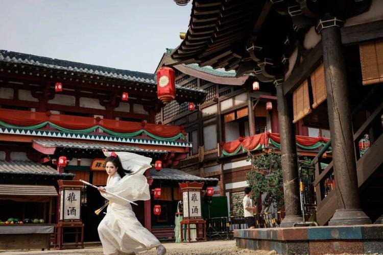 羞答答的玫瑰影院在线观看的相关介绍