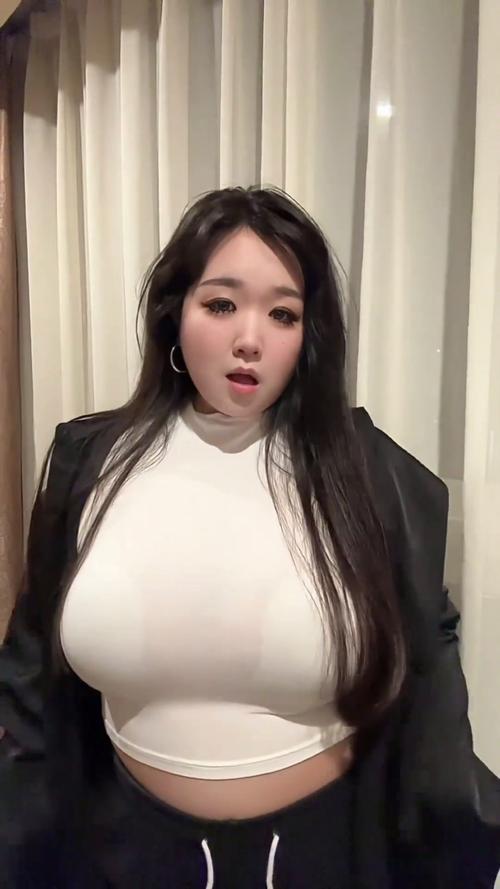 奸处女警花小说的相关介绍